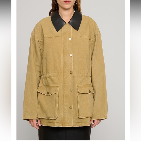 Pixie Market Tan and Black Jacket - Picture 3 of 8